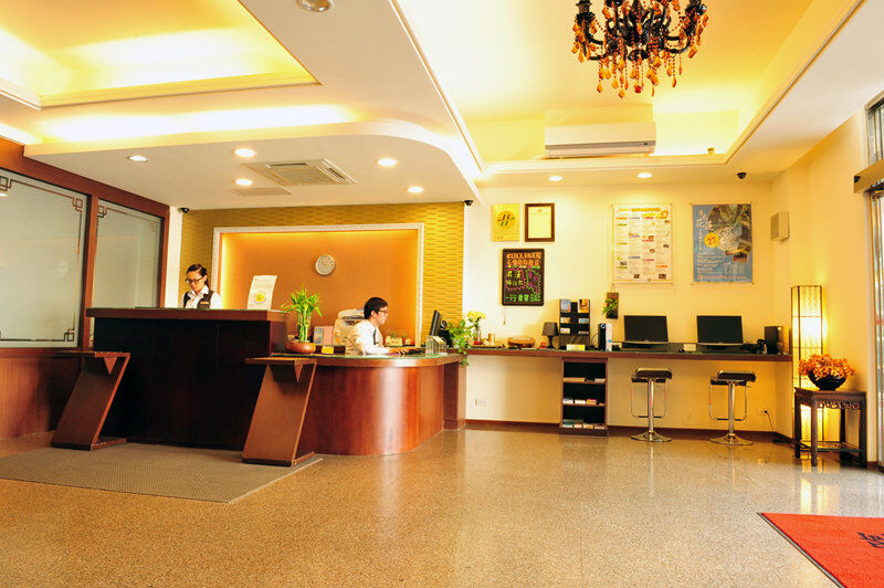 天璽商務飯店 Cullinan Hotel Hualien City Ngoại thất bức ảnh
